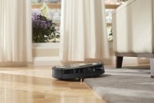 Roomba 880 on carpet